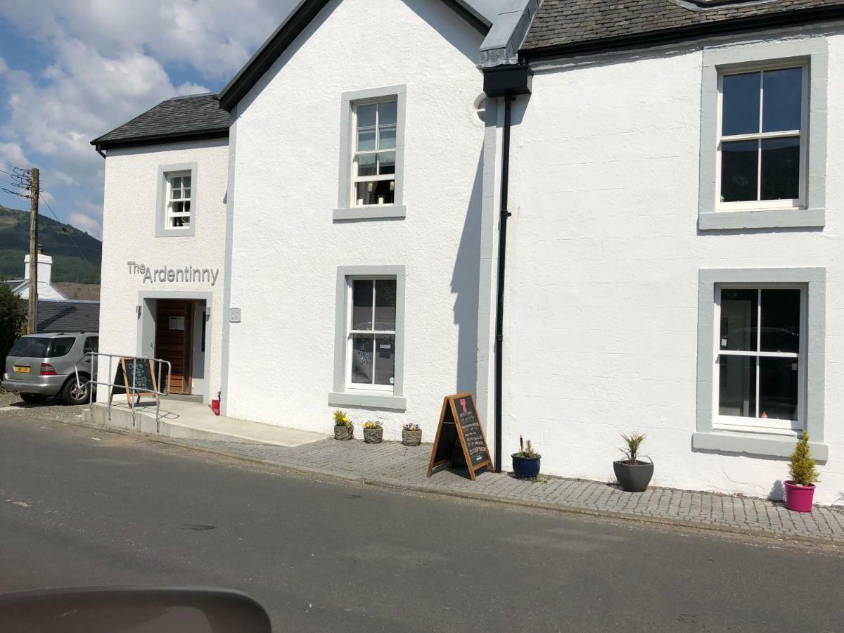 20A Glenfinart Park Villa Dunoon Exterior photo